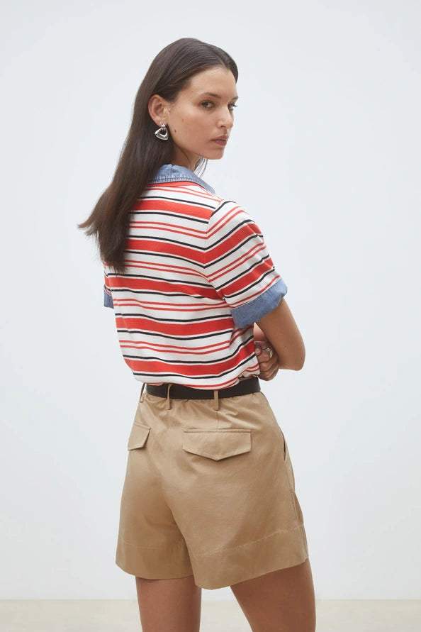 Basil Plain pleated shorts