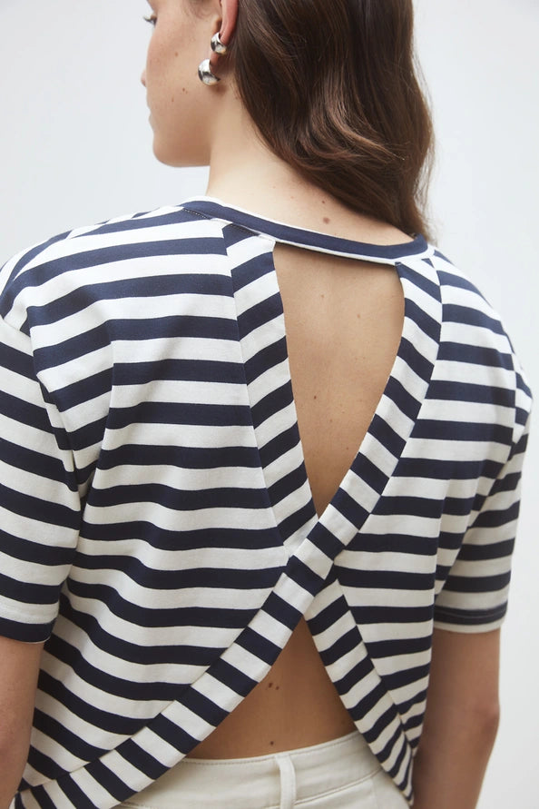 Martilo Striped tee-shirt with open back