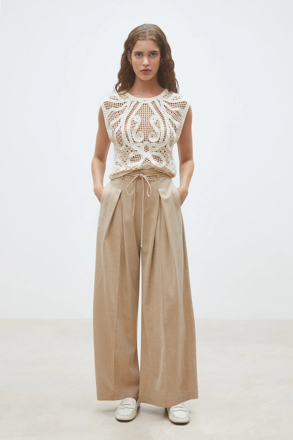 Jeff Wide-Leg Darted Pants