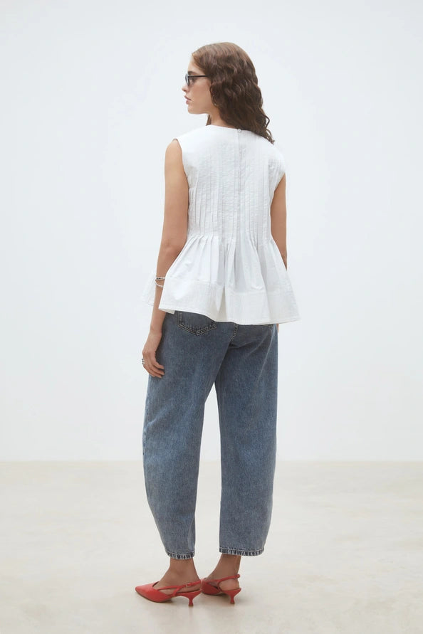 Luigi Pleated sleeveless blouse