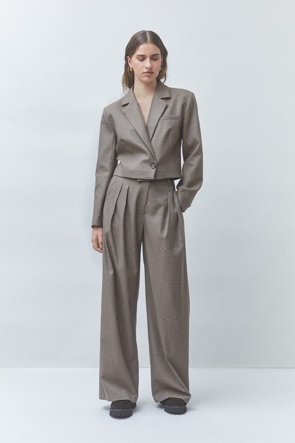 Junior Wide-leg darted pants