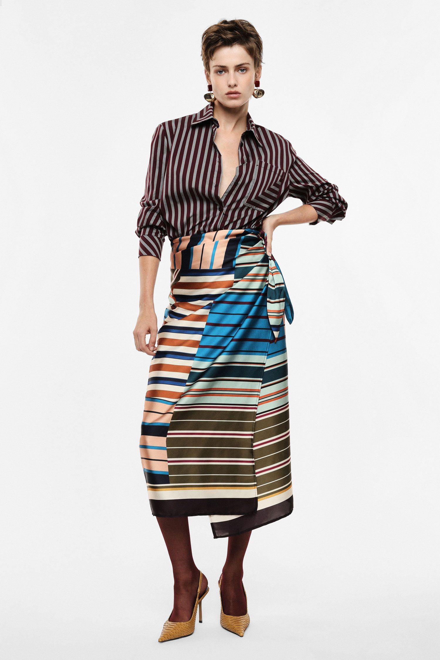 Multicolored striped long skirt with side knot