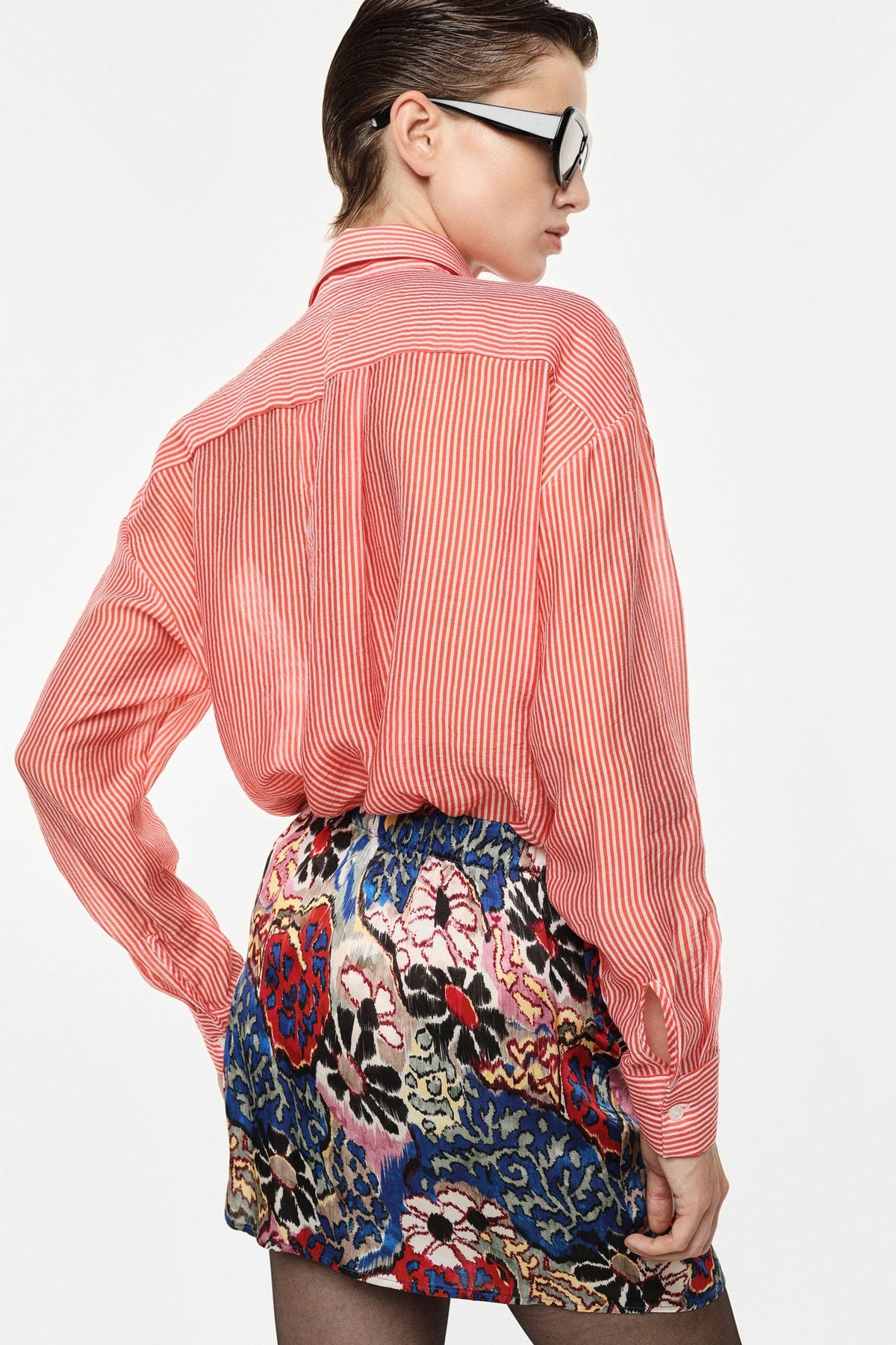 Striped shirt with classic collar and long sleeves