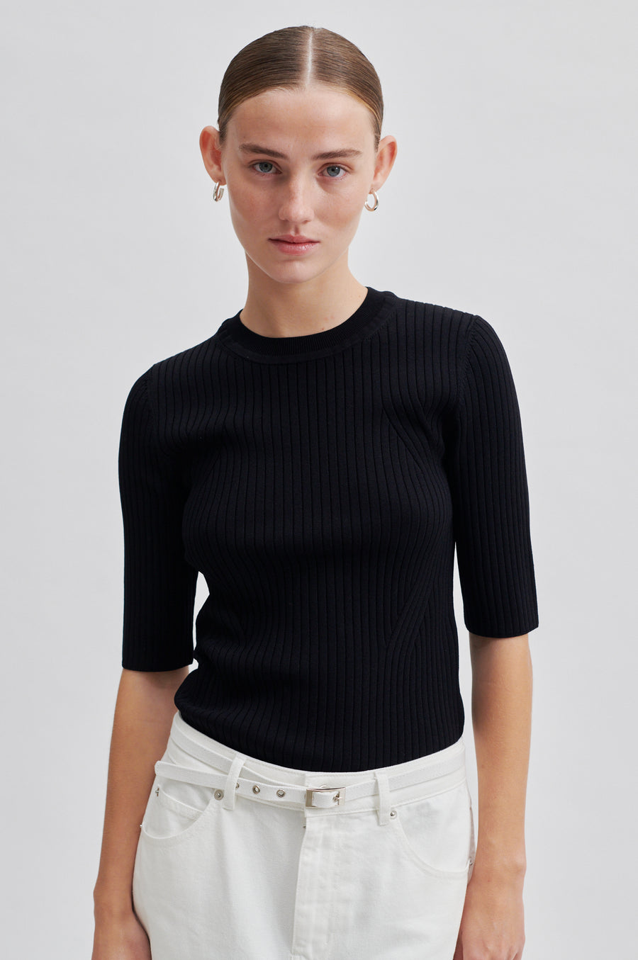 Second Female knitted top