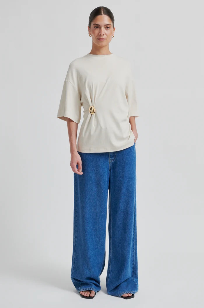 Enora Brooch Tee