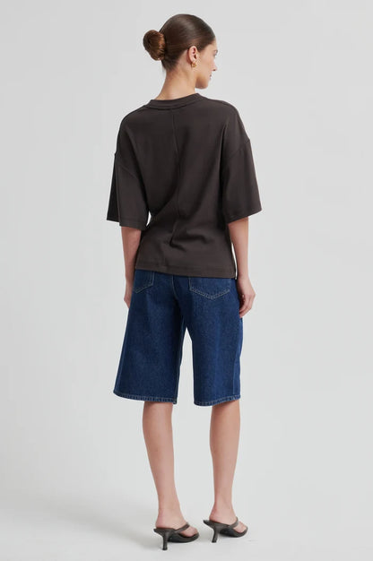 Enora Brooch Tee