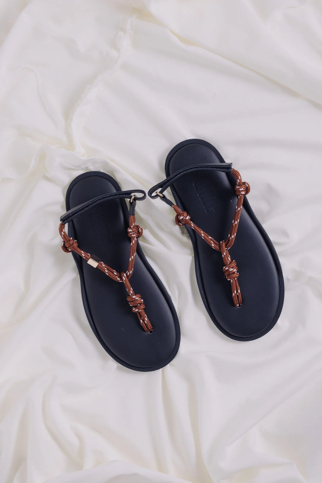Flo Flat Flows Brown